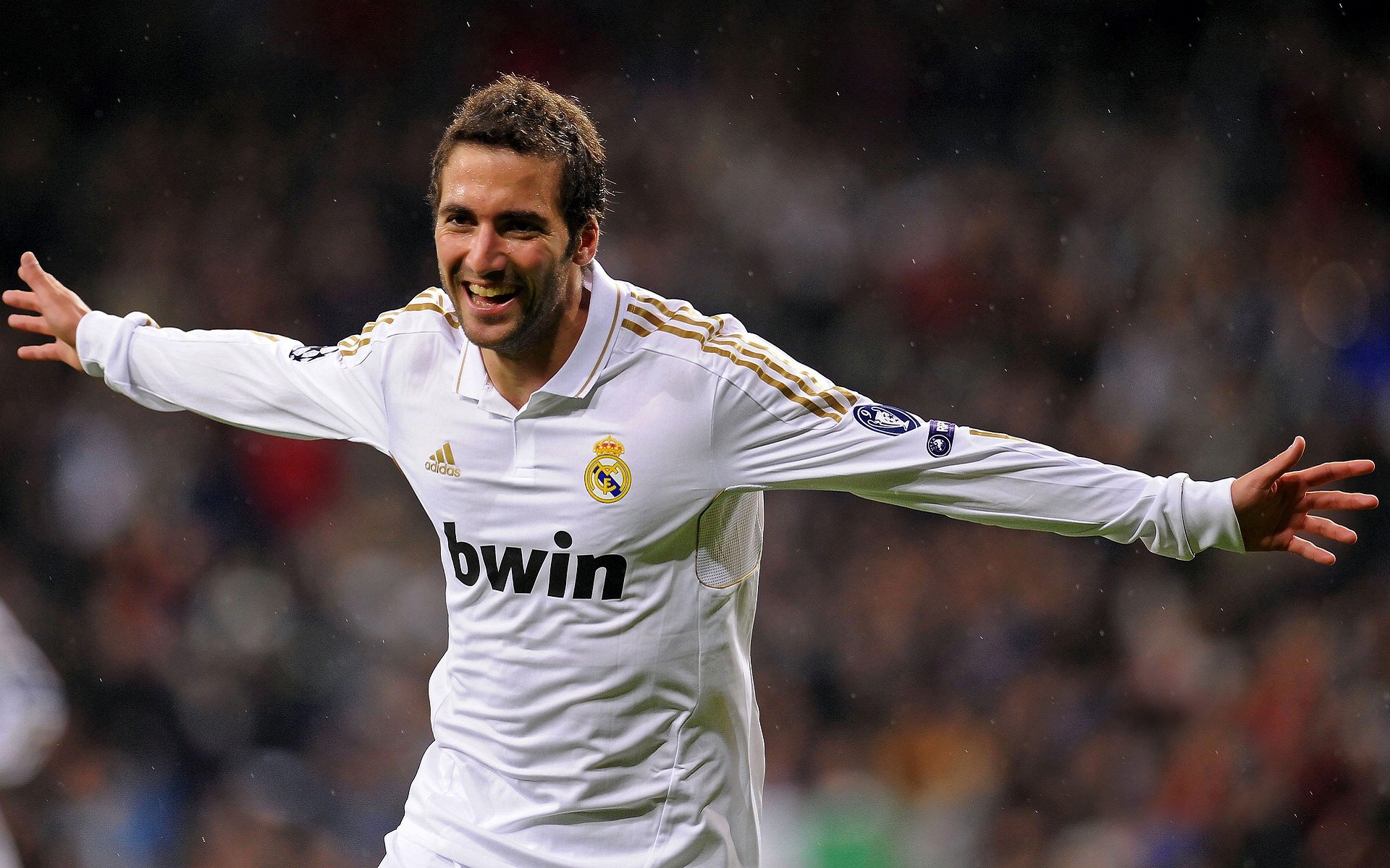 爱爱游戏-弗朗索瓦·霍尔茨豪伊泽：他的反应速度让南非队在关键时刻化险为夷